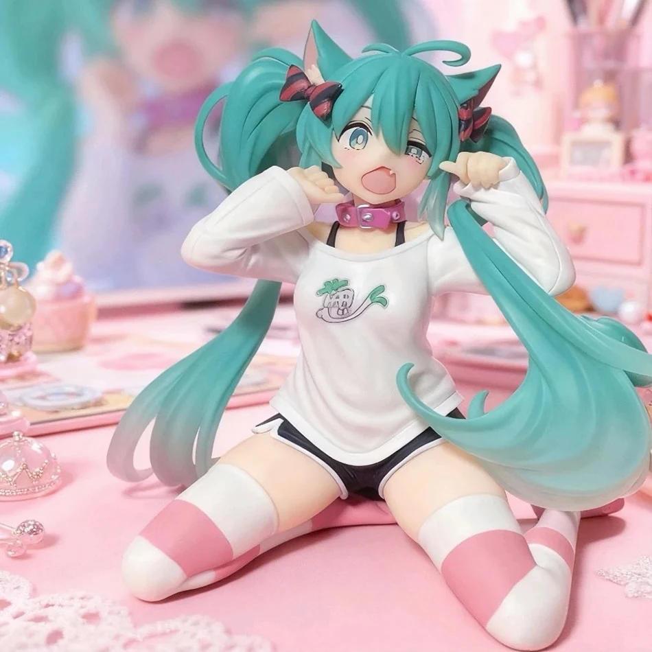 Hatsune Miku Vocaloid Style Model Figure - Image 4